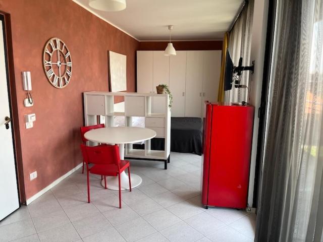 Gerenzano Apartments Luaran gambar
